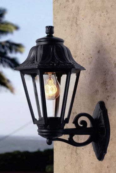 صورة فانوس جداري E22 اسود - ابيض فايبر ايطاليا